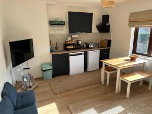 Selene Apartment in Heart of Glastonbury