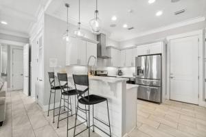 Do Grayt Things by 30A Escapes