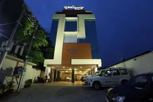 Hotel D Courtyard - Guwahati
