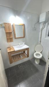 Las marias 2 deptos y un garage privado