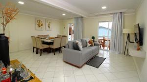 1010 - Residencial Solar das Bromélias Apto 233