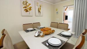 1010 - Residencial Solar das Bromélias Apto 233