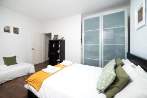 Soho Central Apartments