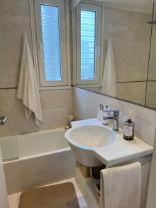 Saint Cathering 2Amb Aldrey Pileta climatizada