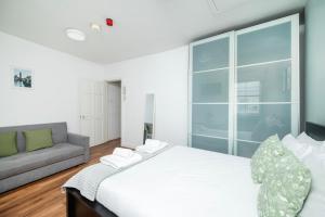 Soho Central Apartments