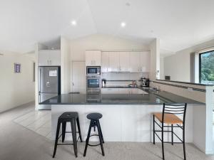 Villa Franco Pet Friendly Walk to the Beach