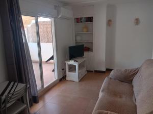 ÁTICO CÉNTRICO JUNTO A LA PLAYA