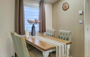 Beautiful Home In Voorthuizen