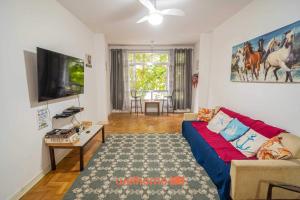 Apartamento no Guaruja 50m da Praia das Pitangueiras