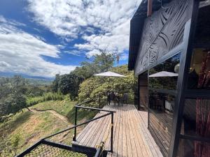 Luna Menguante Refugio de Silencio y Renovación