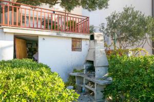 Apartment Baska Voda 300b