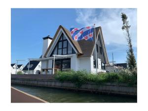 by the water in Friesland NI