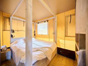 Luxury Safari Tent for 6 with Veranda