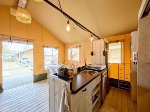 Luxury Safari Tent for 6 with Veranda