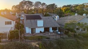 Hilltop Escape in Carmel Valley