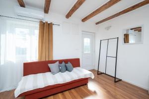 Apartments with parking space Nin, Zadar - 22265