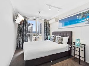 ULTIQA Beach Haven on Broadbeach