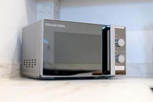 Central | Stylish 1BR Apt near Cardiff Castle