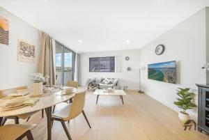 Newcastle New Town Holiday Elegant 4-person residence