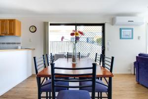 Waterfront Getaway in Sussex