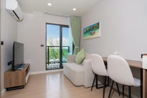 Space Cherngtalay Condo in Elegant Bang Tao