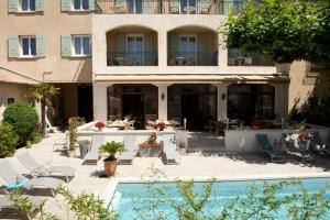 Hotels Le Castelet des Alpilles : photos des chambres