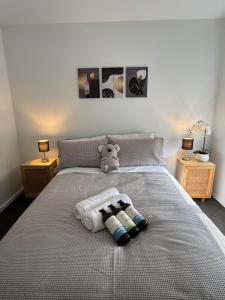 Green Hill Views - Family Home close to Hobart