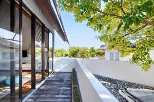 Sayara Modern 3 BR Private Pool Villa ZN355