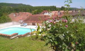 Hotel Le Relais du Chateau photo 12