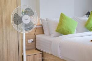 City Garden Tower by Logo