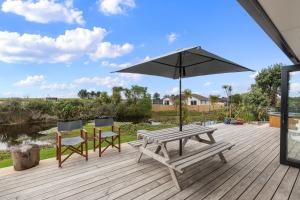 Home Away From Home - Ruakaka Escape