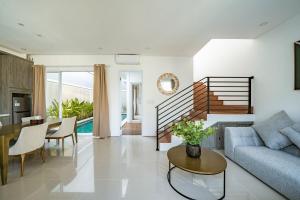 Isla Casa Brand New Villa 3BR Ungasan