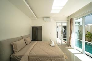 Isla Casa Brand New Villa 3BR Ungasan