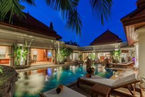 6 Bedroom Villa Sri Suri with Private Pool and Butler service near Nai Harn Beach