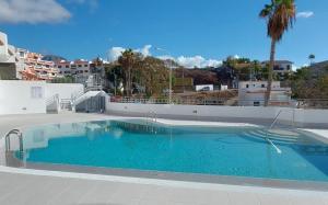 Los cristianos Vistas al mar y cerca de la playa