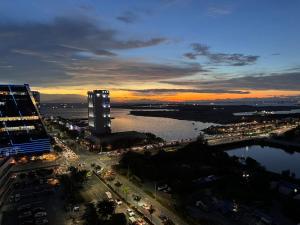 Shore Residences 2 Beds Forest Green RM 630 by Prime Stay