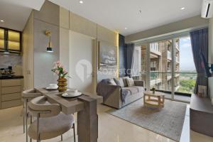 Senuri by Kozystay - Paskal