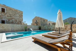 Villa Rea 3 with heated pool