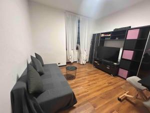 Historic Central Apartment