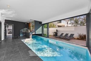 Villa Palatium III in Fažana for 8 people only 200 meters from the sea with sauna & indoor-outside heated pool