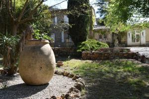 Le BASTIDON de CHANTE PIERRE
