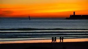 Porto's City Park & Surf Beach Rooms - Nevogilde