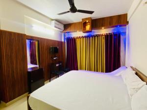 Flat in Guruvayur- Sooryamadhavam Apartments- Family only