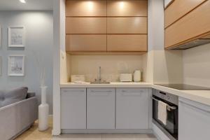 Rezydencja Marina Seaside & Free Parking by Downtown Apartments