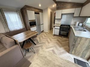 Oscars Inn, West Sands, Seal Bay Resort