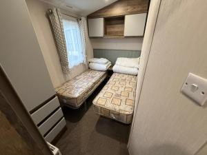 Oscars Inn, West Sands, Seal Bay Resort