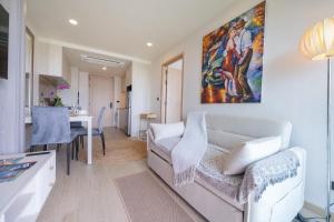 Ozone Condominium BangTao Laguna Area