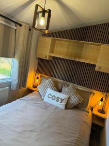 Scotts Corner Hot Tub Retreat