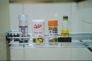 Urban Nest - Neon Homeotel -1 km from Airport