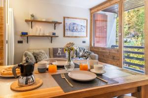 HelloCHALET Le Bois du Cervin - Matterhorn View, Ski-In Ski-Out